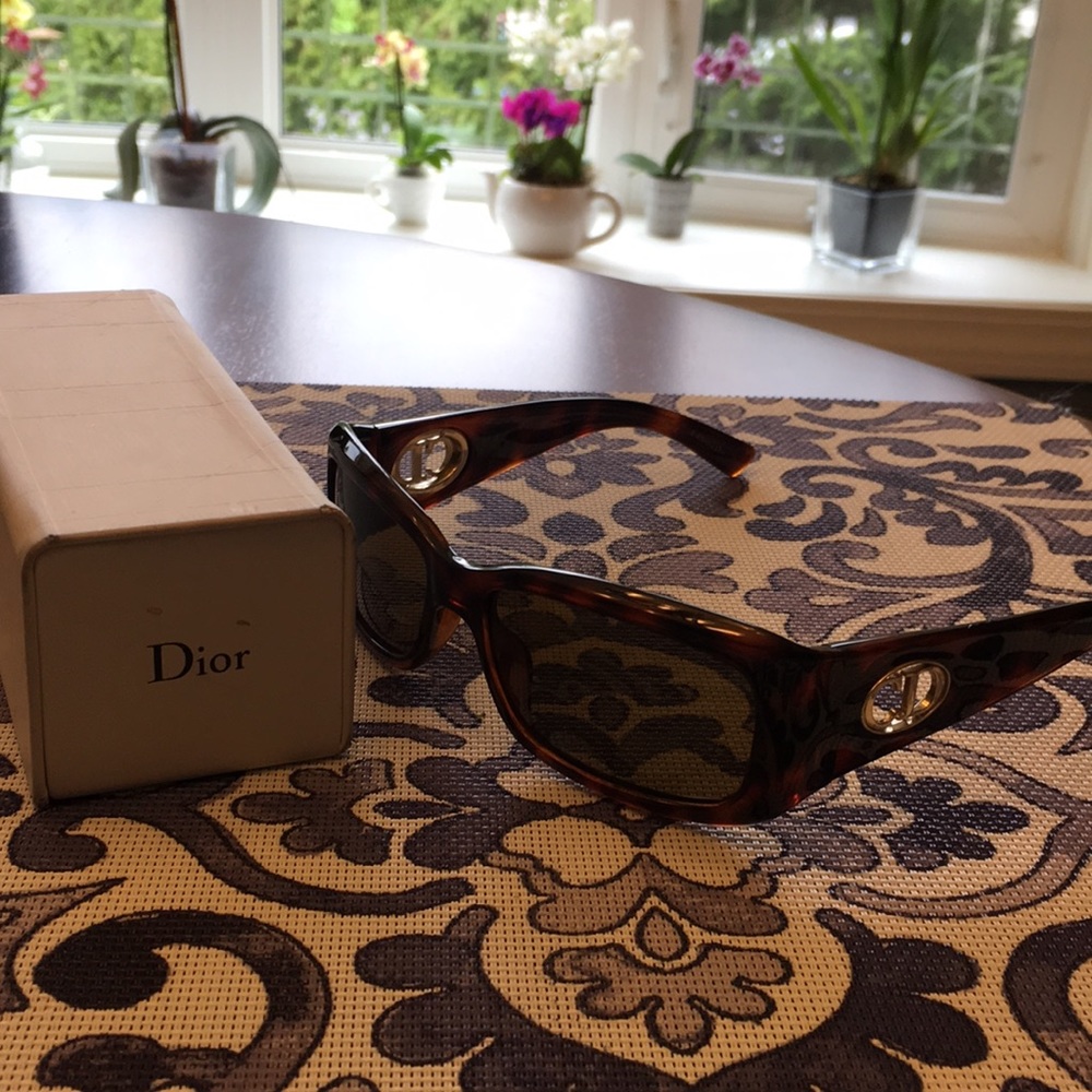 Authentic Christian Dior Flavour2 Tortoise Sunnies